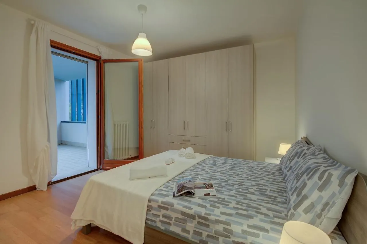 Magnolia - Happy Rentals Laveno-Mombello Apartman